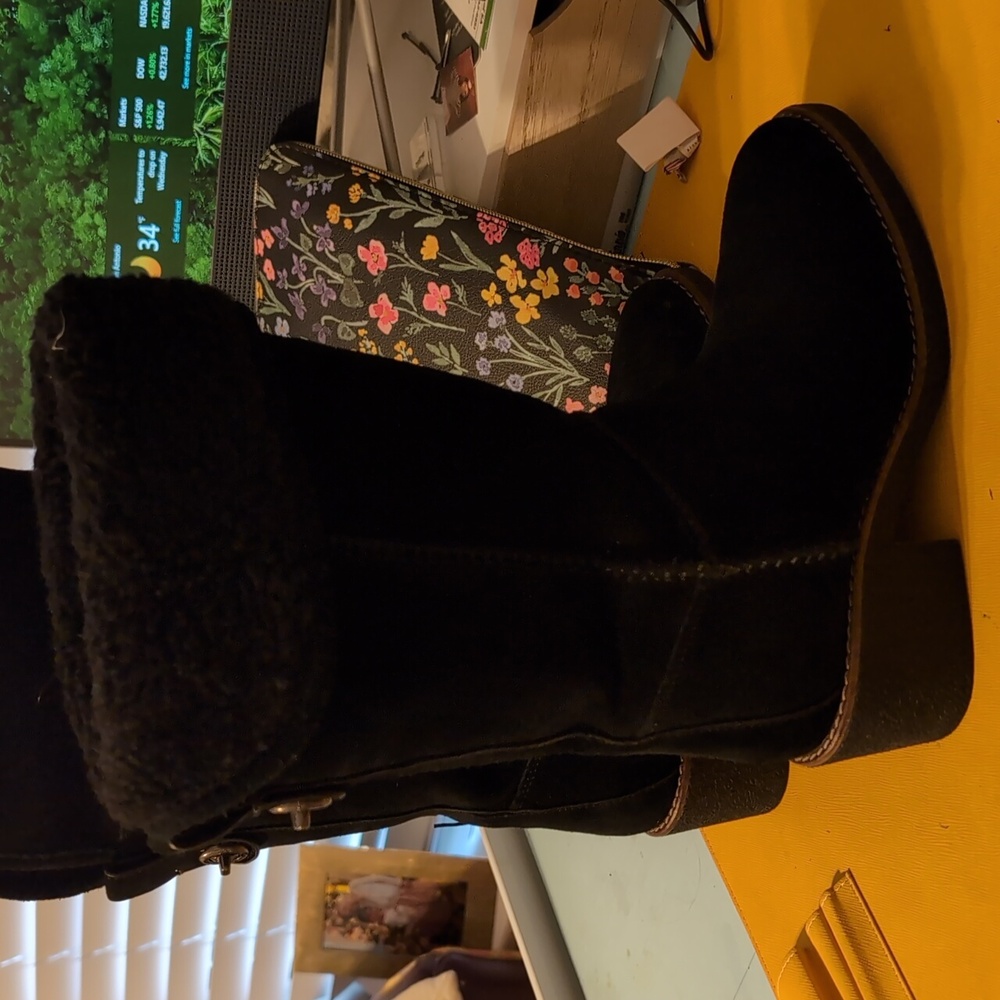 Coach black suede leather shearling turnlock knee-high boots. Size - Picture 3 of 4